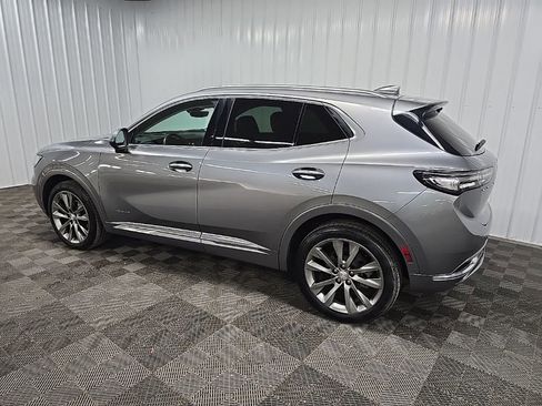 Used 2021 Buick Envision Avenir w/ Technology Package II image 4