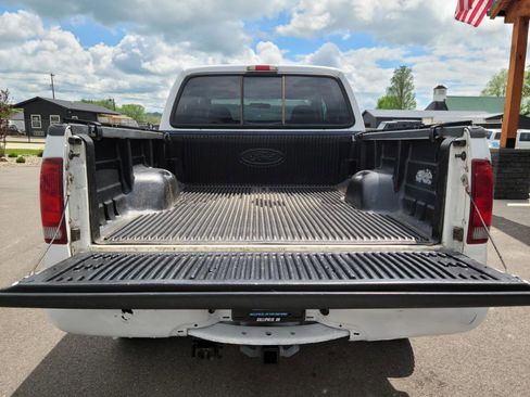 Used 2003 Ford F250 Lariat AWD/4WD image 18