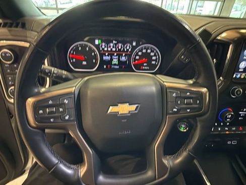 Used 2023 Chevrolet Silverado 2500 High Country w/ Z71 Off-Road Package AWD/4WD image 31
