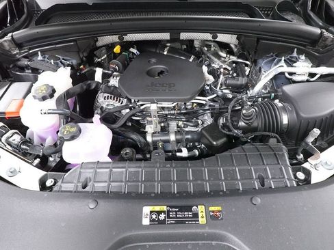 New 2026 Jeep Grand Cherokee L Limited w/ Limited Altitude Package AWD/4WD image 34