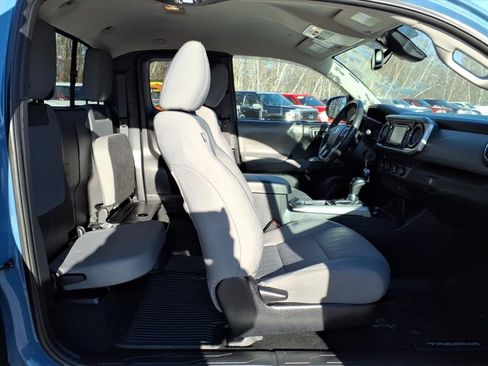 Used 2019 Toyota Tacoma SR5 image 7