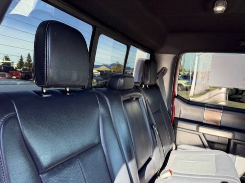 Used 2022 Ford F250 Lariat w/ Black Appearance Package AWD/4WD image 54