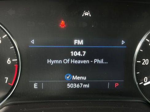 Used 2023 Buick Envision Preferred image 22