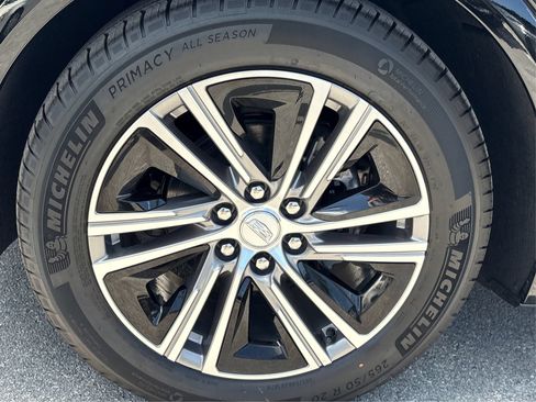 New 2026 Cadillac Lyriq Luxury RWD image 13