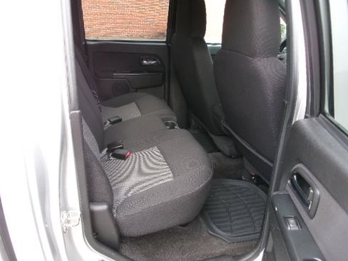 Used 2011 Chevrolet Colorado LT RWD image 13