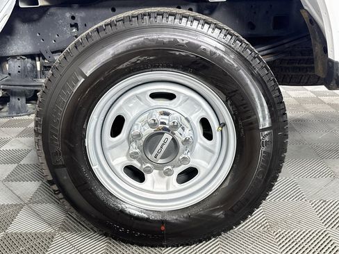 Used 2024 Ford F250 XL w/ FX4 Off-Road Package AWD/4WD image 60