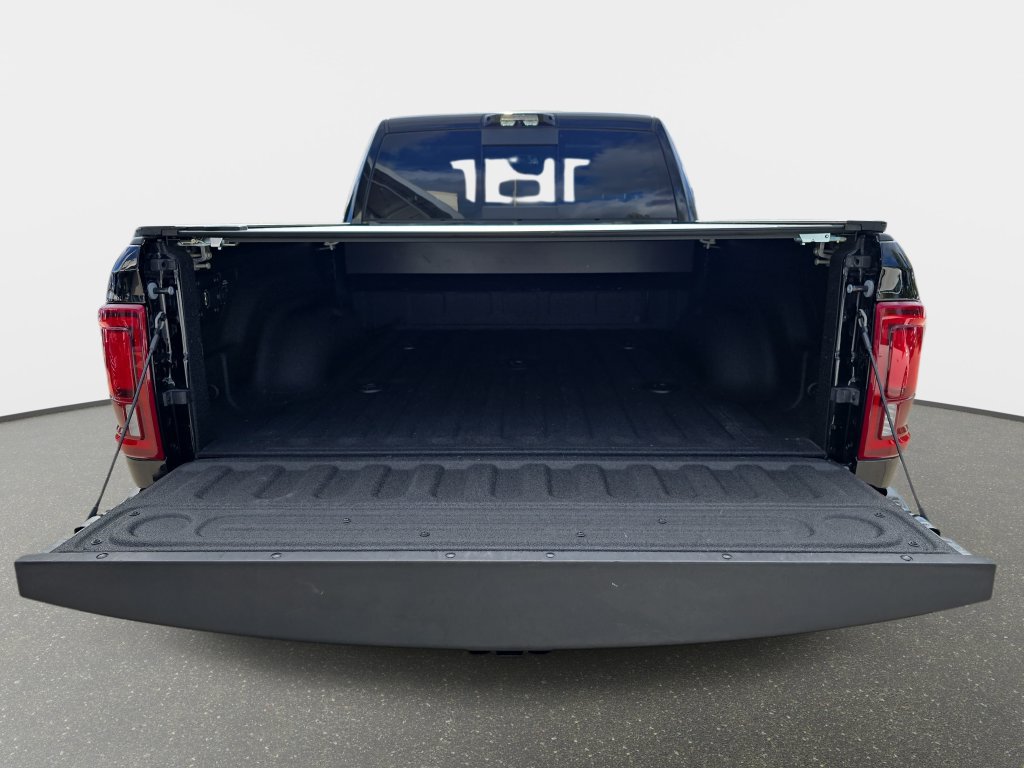 Used 2025 RAM 2500 Laramie AWD/4WD image 14