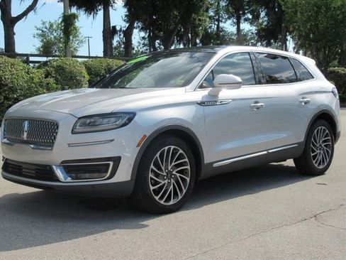 Used 2019 Lincoln Nautilus Reserve FWD image 3