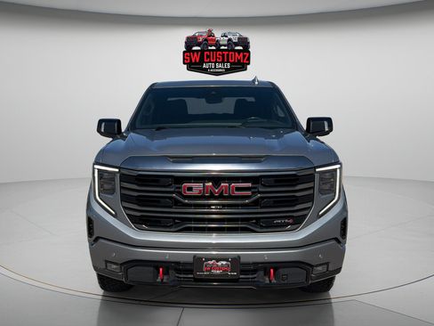 Used 2024 GMC Sierra 1500 AT4 w/ Technology Package AWD/4WD image 2