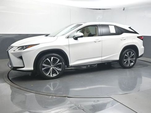 Used 2017 Lexus RX 350 FWD w/ Premium Package image 4