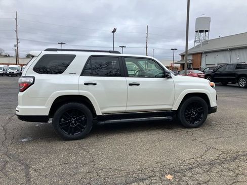 Used 2021 Toyota 4Runner Nightshade image 5
