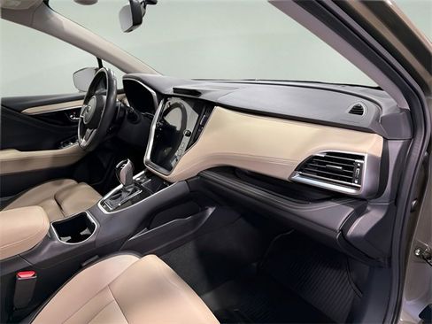 Certified 2022 Subaru Outback Limited image 14