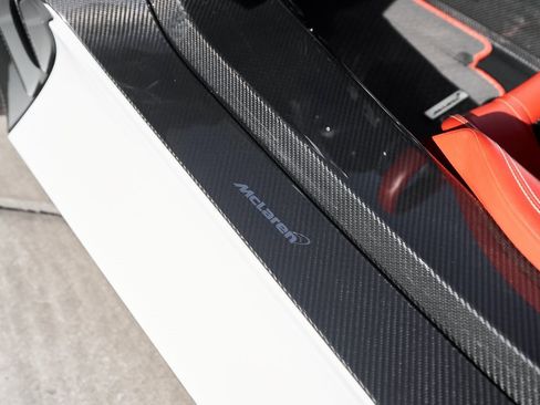 Used 2021 McLaren Elva image 44