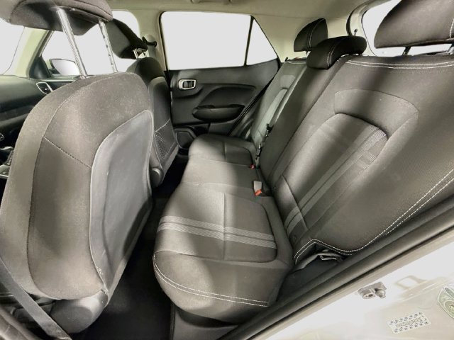 Used 2021 Hyundai Venue SEL w/ Premium Package FWD image 25