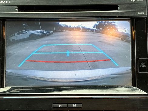 Used 2015 Toyota Avalon XLE Touring image 27