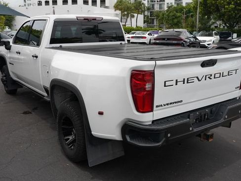 Used 2020 Chevrolet Silverado 3500 LTZ w/ LTZ Plus Package AWD/4WD image 8