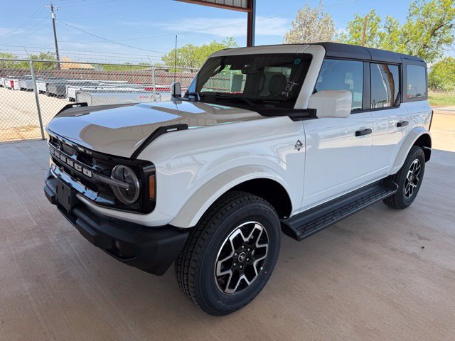 New 2026 Ford Bronco Outer Banks AWD/4WD image 3