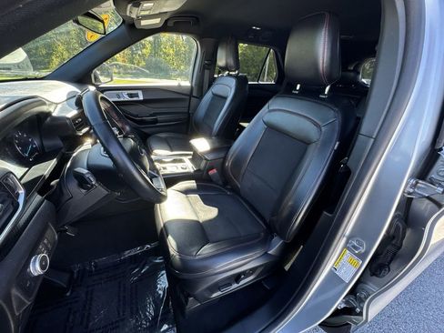 Used 2022 Ford Explorer ST-Line w/ Class IV Trailer Tow Package image 13