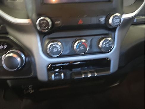 Used 2024 RAM 2500 Big Horn w/ Bed Utility Group AWD/4WD image 17