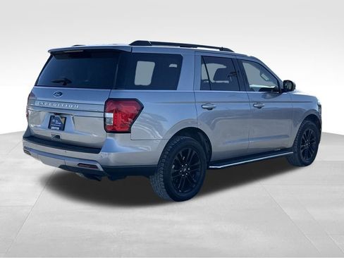 Certified 2022 Ford Expedition XLT image 6