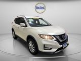 Used 2017 Nissan Rogue SV w/ SV Premium Package image 6