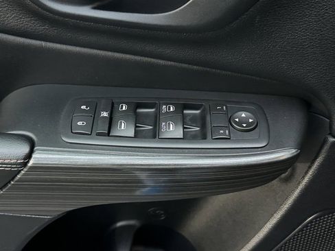 Used 2017 Jeep Cherokee 75th Anniversary image 23