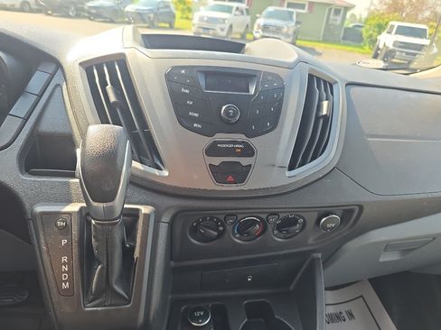 Used 2016 Ford Transit 250 130 Low Roof RWD image 25
