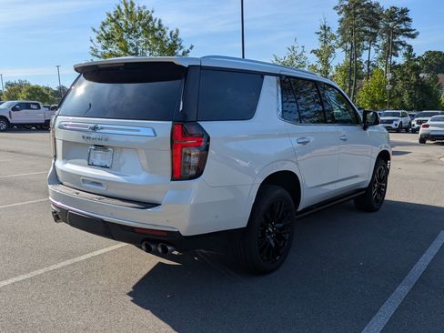 Used 2024 Chevrolet Tahoe High Country w/ Advanced Technology Package AWD/4WD image 4
