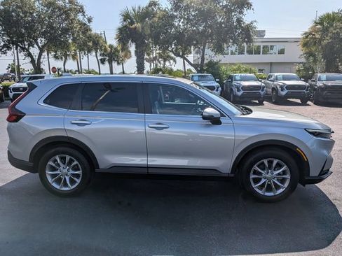 Used 2025 Honda CR-V EX-L image 2