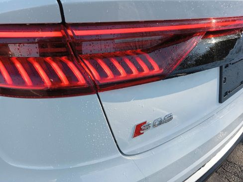 Used 2021 Audi SQ8 Premium Plus image 8
