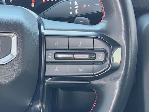 Certified 2025 GMC Yukon AT4 Ultimate image 29