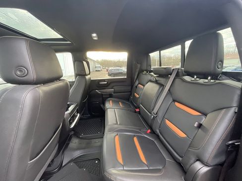 Used 2023 GMC Sierra 2500 AT4 w/ AT4 Premium Plus Package AWD/4WD image 28