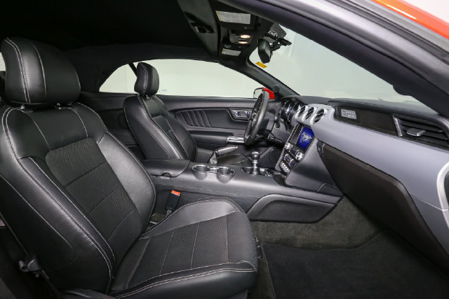 Used 2017 Ford Mustang GT Premium RWD image 15