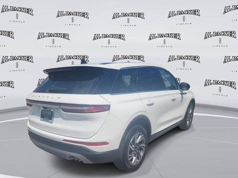 Used 2023 Lincoln Corsair FWD image 5