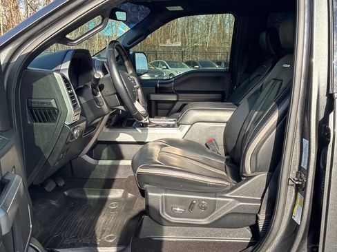 Used 2019 Ford F150 Platinum w/ Equipment Group 701A Luxury image 13
