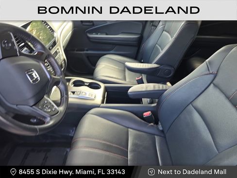 Used 2022 Honda Pilot TrailSport image 18