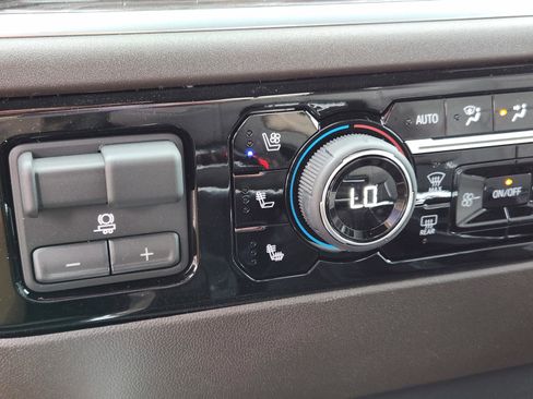 New 2026 Chevrolet Silverado 1500 LTZ w/ Technology Package image 33