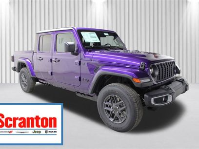 New 2026 Jeep Gladiator Sport