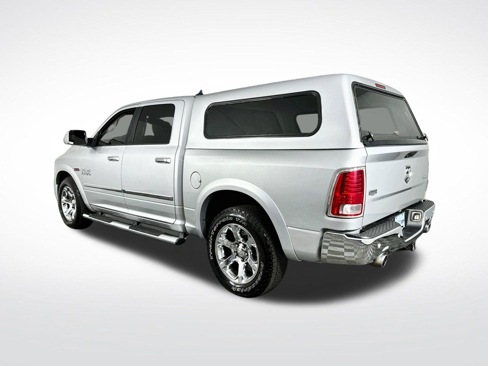 Used 2015 RAM 1500 Laramie w/ Convenience Group AWD/4WD image 6