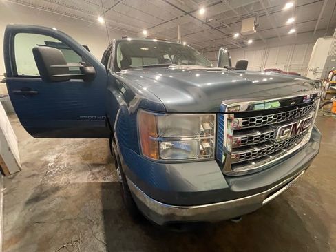 Used 2013 GMC Sierra 2500 SLE w/ Convenience Package image 22