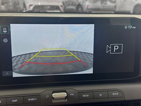 Used 2025 Kia K4 LXS image 23