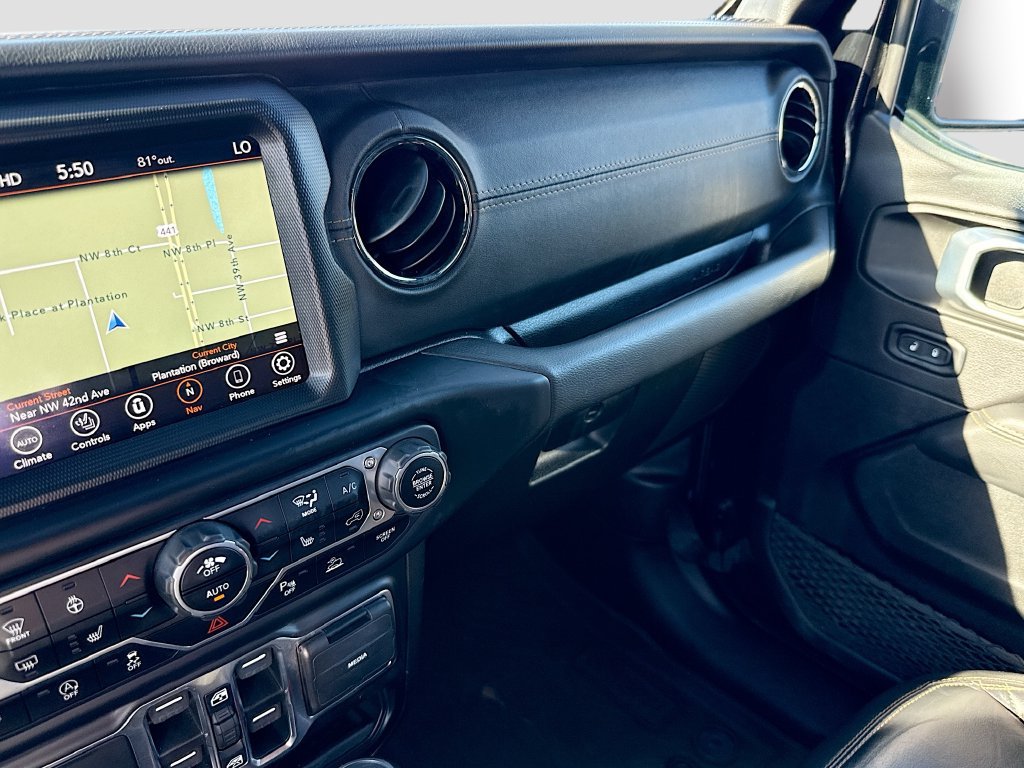 Certified 2022 Jeep Wrangler Unlimited Sahara AWD/4WD image 24