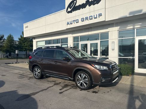 Used 2019 Subaru Ascent Limited AWD/4WD image 1