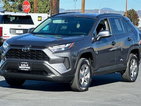 Used 2024 Toyota RAV4 XLE image 9