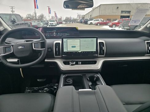 New 2026 Ford Expedition Max Active image 21