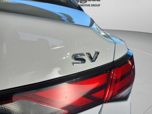 Used 2024 Nissan Sentra SV image 24