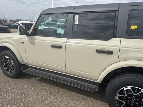 New 2026 Ford Bronco Outer Banks image 26