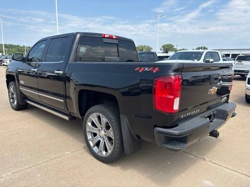 Used 2018 Chevrolet Silverado 1500 High Country AWD/4WD image 5