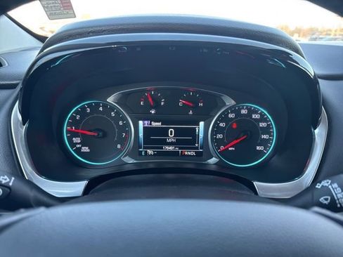 Used 2019 Chevrolet Traverse Premier image 12