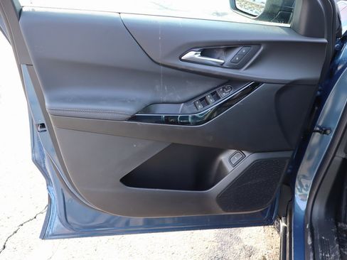 New 2026 Chevrolet Equinox LT image 4